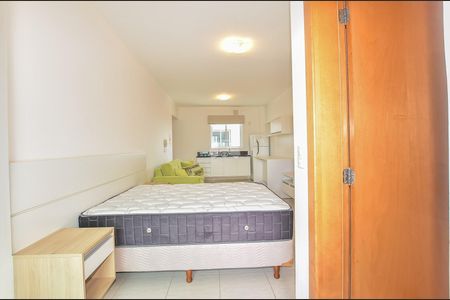 4_photo/94dce471c3.cfc5dabd4fba0c7a-ATLAS-31e4880c-20d6-4c83-acda-42f8fd62682e.jpg de apartamento à venda com 1 quarto, 33m² em Centro, Curitiba