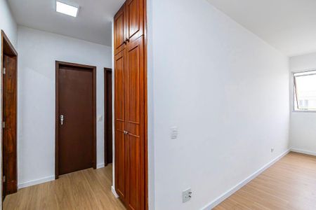 5_photo/94dce471e5.507a38b60af2f892-ATLAS-365eebf1-c083-47f7-90cf-9e5820e16d39.jpg de apartamento à venda com 2 quartos, 64m² em Centro, Curitiba