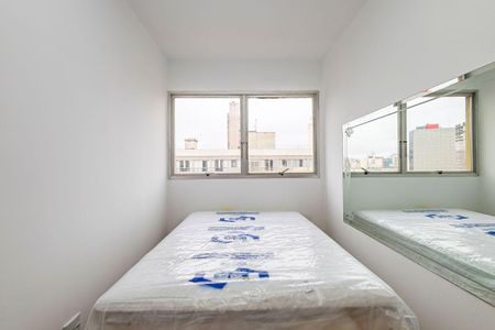 8_photo/94dce471e5.507a38b60af2f892-ATLAS-5598abe5-7a89-4b65-9a5c-e9b1f0eaa558.jpg de apartamento à venda com 2 quartos, 64m² em Centro, Curitiba