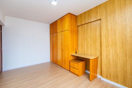 13_photo/94dce471e5.507a38b60af2f892-ATLAS-938c3d44-fb1c-4924-a5e6-45936cd4bc3a.jpg de apartamento à venda com 2 quartos, 64m² em Centro, Curitiba