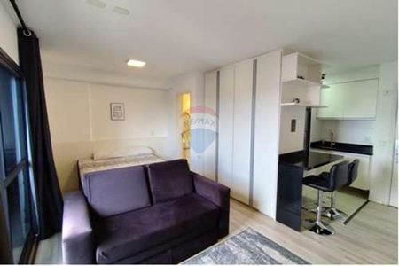 8_photo/94dce471ed.0b24da164b9faf13-ATLAS-c707bb0d-a570-45c2-960d-ed779ee9e1a1.jpg de apartamento para alugar com 1 quarto, 35m² em Centro, Curitiba