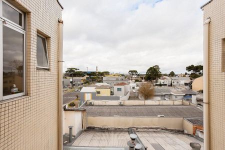 8_photo/94dce471fb.2f15d505e37c7ac5-ATLAS-923e2b8f-ec9d-444f-9cf1-4b5f3bbfa603.jpg de casa à venda com 2 quartos, 100m² em Centro, Curitiba