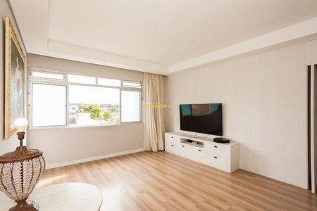 5_photo/94dce471fb.2f15d505e37c7ac5-ATLAS-b22b6121-b33d-42b7-8a64-80a7c3c49dd8.jpg de casa à venda com 2 quartos, 100m² em Centro, Curitiba