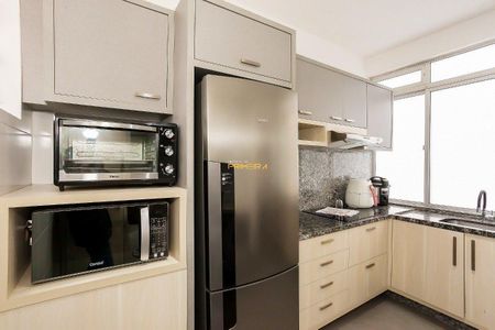 22_photo/94dce471fb.2f15d505e37c7ac5-ATLAS-c758c46a-e19f-467e-adba-661b84d1c02b.jpg de casa à venda com 2 quartos, 100m² em Centro, Curitiba