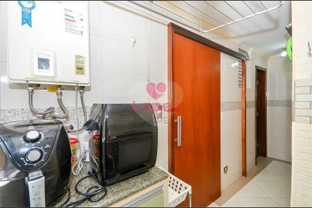 12_photo/94dce471fb.7066937cd636288e-ATLAS-6fcf360d-93c5-4020-bd76-4cf3cb896c1c.jpg de apartamento à venda com 3 quartos, 123m² em Centro, Curitiba