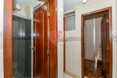 19_photo/94dce471fb.ceff8192393c33de-ATLAS-1523aebf-b956-408b-9de7-185295abb4af.jpg de apartamento à venda com 3 quartos, 120m² em Centro, Curitiba