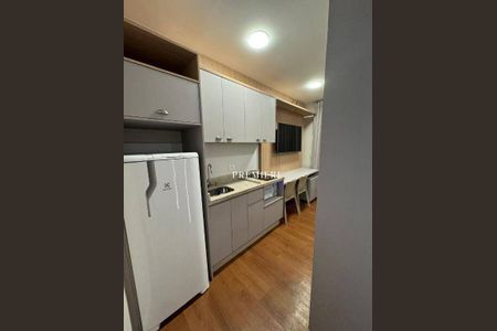 5_photo/94dce4722d.69ae9550391d38ee-ATLAS-d5d53b3c-cf83-4dfe-92c3-a6fc82b6c63c.jpg de kitnet/studio para alugar com 1 quarto, 25m² em Centro, Curitiba