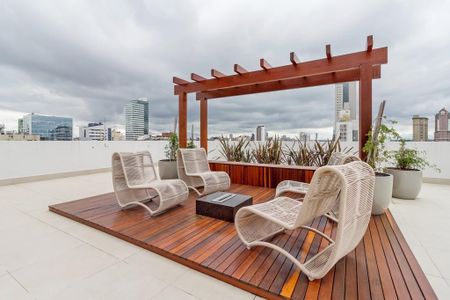 8_photo/94dce4722d.77bbbc3126abff0a-ATLAS-5d0ca4ca-f6df-4cb8-8d4b-bb7c1b1c51a0.jpg de apartamento à venda com 1 quarto, 26m² em Centro, Curitiba