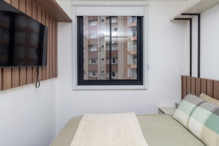 7_photo/94dce4722d.d4345a536d7e5b41-ATLAS-b7779ec9-23fe-4033-ad23-9200a40ac42e.jpg de apartamento à venda com 1 quarto, 36m² em Centro, Curitiba