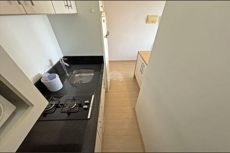 6_photo/94dce4724b.2a0e33925093c358-ATLAS-dc446fb9-5bfa-435c-9cd9-d9d961128956.jpg de apartamento para alugar com 1 quarto, 46m² em Centro, Curitiba