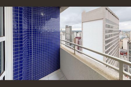 30_photo/94dce4724b.adbb37f92a381176-ATLAS-3a0c3c23-4df9-4429-b267-70a55ad4e491.jpg de apartamento para alugar com 2 quartos, 48m² em Centro, Curitiba