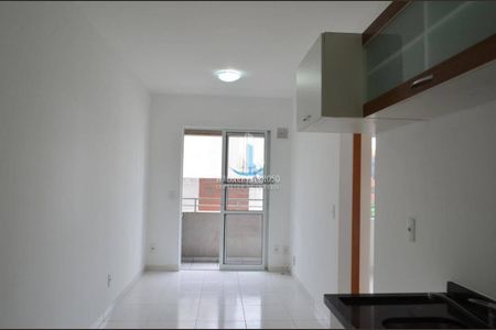 6_photo/94dce4724b.adbb37f92a381176-ATLAS-71e6de1b-69b3-4632-978a-e9c3486cf68b.jpg de apartamento para alugar com 2 quartos, 50m² em Centro, Curitiba