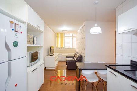 4_photo/94dce47251.be6c39d5fa12942d-ATLAS-1ed002a4-4dfe-4c37-9c3f-c2a80d663d03.jpg de apartamento para alugar com 2 quartos, 52m² em Centro, Curitiba