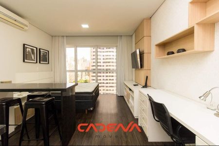 4_photo/94dce47251.be6c39d5fa12942d-ATLAS-61ea48f7-e23d-4d01-a5a5-7d71d4138e99.jpg de apartamento para alugar com 1 quarto, 29m² em Centro, Curitiba