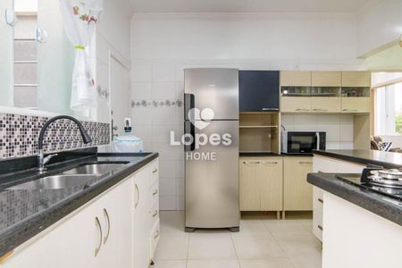 13_photo/94dce47275.54b814c5fa46fc88-ATLAS-828eb814-b593-4fa0-82db-5f8809f1ca08.jpg de apartamento à venda com 3 quartos, 112m² em Centro, Curitiba