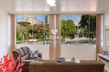 7_photo/94dce47275.54b814c5fa46fc88-ATLAS-d194da5c-1033-4e87-ab01-2a0b5ffedf7b.jpg de apartamento à venda com 3 quartos, 112m² em Centro, Curitiba