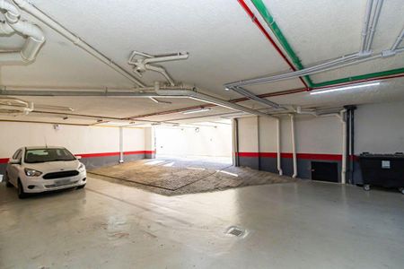 13_photo/94dce472d7.04af7fc2355c33fa-ATLAS-25c69834-a7fb-4af8-a7ea-960cc1b9adc5.jpg de apartamento à venda com 2 quartos, 67m² em Centro, Curitiba