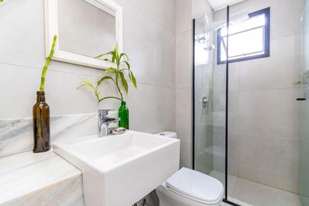 12_photo/94dce472d7.04af7fc2355c33fa-ATLAS-5ba0ff39-2f9e-4897-b926-a496e7b2600f.jpg de apartamento à venda com 2 quartos, 67m² em Centro, Curitiba