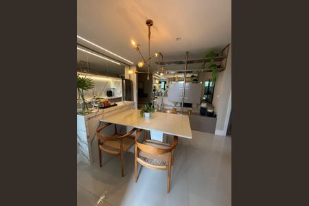 6_photo/94dce472d7.0f81dd1a9a4f6ffb-ATLAS-89c8cd07-e280-485f-a914-5fddce01cf17.jpg de apartamento para alugar com 2 quartos, 70m² em Centro, Curitiba