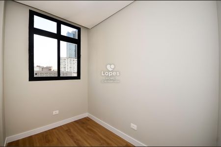 9_photo/94dce472e1.15f4a19d538e62fb-ATLAS-3c1e4e8a-e467-46a4-b160-a258b7fa0c5c.jpg de apartamento à venda com 3 quartos, 127m² em Centro, Curitiba