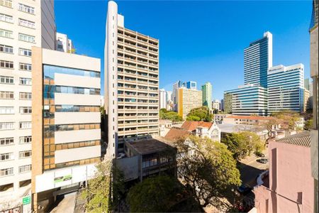 16_photo/94dce4731f.5a85c5bdfef41cf9-ATLAS-96a1d53b-e79e-4726-a11d-d0efd94404f4.jpg de apartamento à venda com 3 quartos, 248m² em Centro, Curitiba