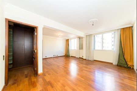 36_photo/94dce47321.23351eba74f1df34-ATLAS-78ec9df3-7cce-48d2-a195-aa3f7a8bf985.jpg de apartamento à venda com 3 quartos, 248m² em Centro, Curitiba