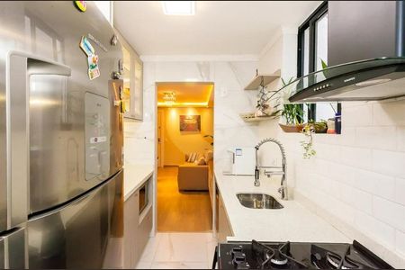 7_photo/94dce4732f.7066937cd636288e-ATLAS-5aed3ce6-5ba7-44f0-b48d-a8d2f5287a5f.jpg de apartamento à venda com 3 quartos, 89m² em Centro, Curitiba