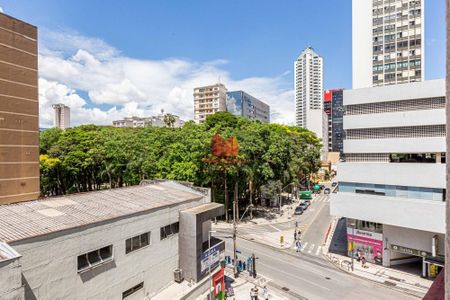 7_photo/94dce4733b.21ab72bc5224fced-ATLAS-1dc2b5fe-db80-4bda-afb5-623f18d5c155.jpg de apartamento à venda com 1 quarto, 31m² em Centro, Curitiba