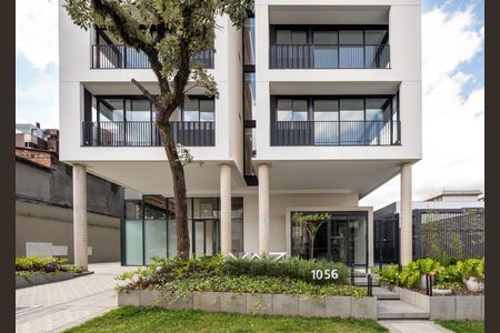 3_photo/94dce4733b.2bd6c31d73845aaa-ATLAS-0725e4cd-874f-42e9-b71f-4750f387f8ad.jpg de apartamento à venda com 3 quartos, 125m² em Centro, Curitiba