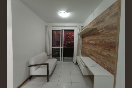 3_photo/94dce4733b.2bd6c31d73845aaa-ATLAS-7e49bafd-b234-455e-b251-8699b5f1715c.jpg de apartamento para alugar com 2 quartos, 40m² em Centro, Curitiba