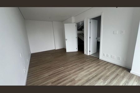 38_photo/94dce4733b.2bd6c31d73845aaa-ATLAS-d9f5ecf6-e9e0-4f6f-85c8-edc1cbb3cbaf.jpg de apartamento à venda com 3 quartos, 125m² em Centro, Curitiba