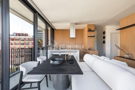 3_photo/94dce47341.70d34e1d457a0501-ATLAS-1cb4ebff-0b17-4fcd-b49d-89409648e40d.jpg de apartamento à venda com 2 quartos, 78m² em Centro, Curitiba