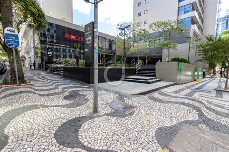 10_photo/94dce4737b.8b238b2f56f58e8d-ATLAS-505f2cfc-338c-4cc0-b794-2d6b660b60eb.jpg de apartamento à venda com 1 quarto, 56m² em Centro, Curitiba