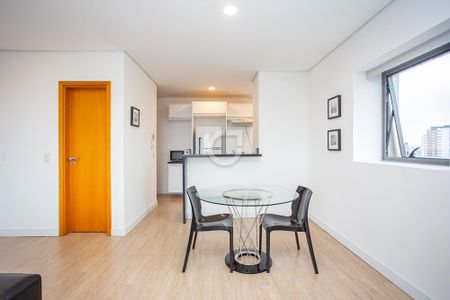 11_photo/94dce4737b.8b238b2f56f58e8d-ATLAS-51f5bb01-ed4c-4929-b77e-8e9ff9509cd1.jpg de apartamento à venda com 1 quarto, 56m² em Centro, Curitiba