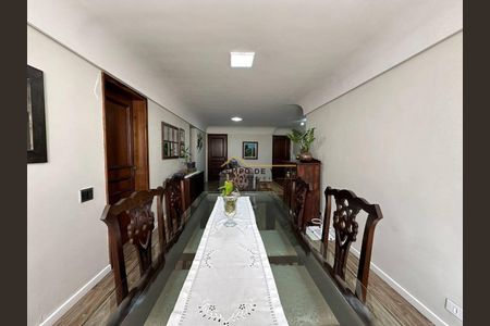 9_photo/94dce4737f.ed96473d434e81b7-ATLAS-3960c42e-5c0a-44b4-b223-9f980a2a7143.jpg de apartamento à venda com 4 quartos, 277m² em Centro, Curitiba