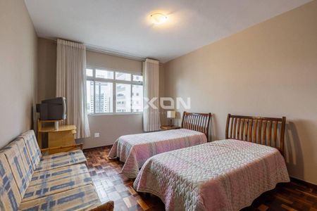 7_photo/94dce47383.c06c3c5dbfc3661b-ATLAS-7ba47111-6bd3-48aa-a7ca-429ae80e2a73.jpg de apartamento para alugar com 2 quartos, 114m² em Centro, Curitiba