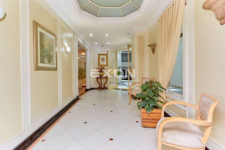 28_photo/94dce47383.c06c3c5dbfc3661b-ATLAS-c2a860a0-d1c2-4932-a4ec-00a1c059bf47.jpg de apartamento à venda com 3 quartos, 157m² em Centro, Curitiba