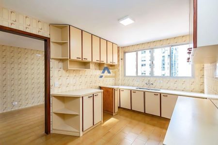 5_photo/94dce473a9.1aa5b8f538f3adaf-ATLAS-1118873f-0e72-40c1-8ea5-3bb9c28a5cc9.jpg de apartamento à venda com 3 quartos, 143m² em Centro, Curitiba