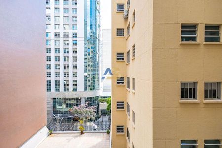 15_photo/94dce473a9.1aa5b8f538f3adaf-ATLAS-b20dd63f-eb7c-47a0-a4af-c72a5dd2df9a.jpg de apartamento à venda com 3 quartos, 143m² em Centro, Curitiba