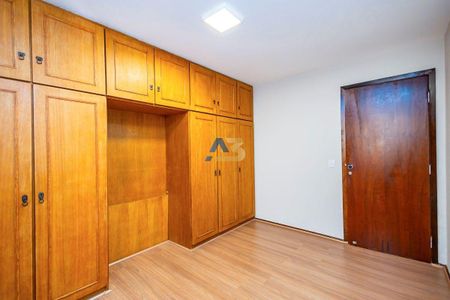 24_photo/94dce473a9.1aa5b8f538f3adaf-ATLAS-e5ba6ff3-e457-40d9-8e2a-f5f92b175e73.jpg de apartamento à venda com 3 quartos, 143m² em Centro, Curitiba