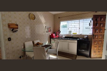 7_photo/94dce473c5.2f15d505e37c7ac5-ATLAS-f53dddef-b047-4d6b-be37-be0c2baa8dae.jpg de apartamento à venda com 4 quartos, 200m² em Centro, Curitiba