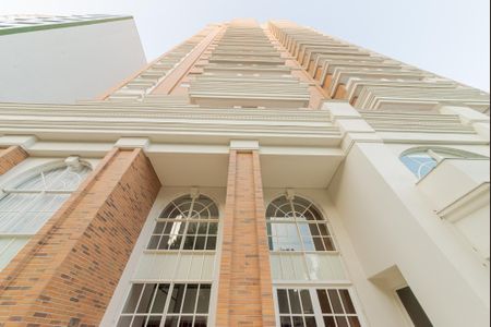 4_photo/94dce473d1.74a96c0b2c4b8c29-ATLAS-413e83af-3e2d-4226-bdb0-4e414a173a7e.jpg de apartamento à venda com 3 quartos, 145m² em Centro, Curitiba