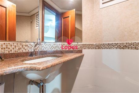 7_photo/94dce473db.2bd6c31d73845aaa-ATLAS-19788ec9-59b2-499e-9bbc-07a3982f13e7.jpg de apartamento à venda com 1 quarto, 88m² em Centro, Curitiba