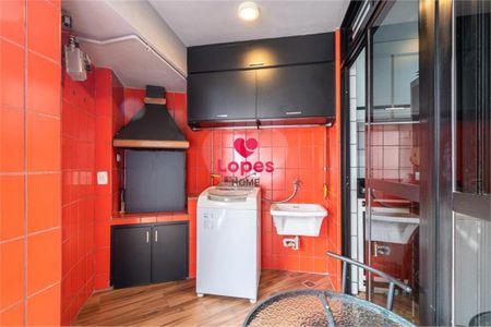 8_photo/94dce473db.2bd6c31d73845aaa-ATLAS-d40ed791-6e8d-48d9-b6bb-a8c10dd015e4.jpg de apartamento à venda com 1 quarto, 88m² em Centro, Curitiba