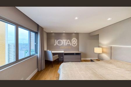 24_photo/94dce473db.f279df7ab7105e24-ATLAS-e89f65ec-c1eb-4ccd-a6e7-b42774e80a40.jpg de apartamento à venda com 4 quartos, 302m² em Centro, Curitiba