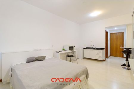 6_photo/94dce4740d.cb9c96de47e83355-ATLAS-3cbf695b-d4bd-4366-8dec-3136d16bd3bb.jpg de apartamento à venda com 1 quarto, 29m² em Centro, Curitiba