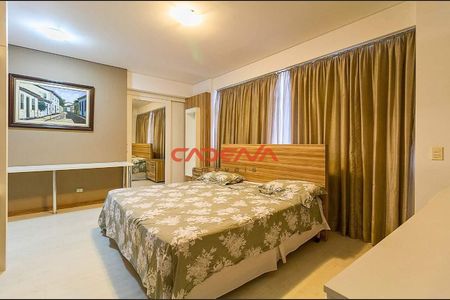 4_photo/94dce47413.cb9c96de47e83355-ATLAS-ca18eaef-8212-4249-99a6-ee56d4e1e60f.jpg de apartamento à venda com 1 quarto, 65m² em Centro, Curitiba