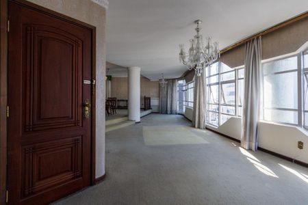 6_photo/94dce47441.eda30562fec2c246-ATLAS-bbeecce1-312e-464a-aeb2-0cafcf7e6c52.jpg de apartamento à venda com 3 quartos, 296m² em Centro, Curitiba