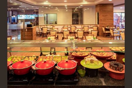 4_photo/94dce47451.8e0eb91ddf13b66a-ATLAS-26dae042-c12a-41ac-a22c-7e307caf99e7.jpg de apartamento à venda com 1 quarto, 73m² em Centro, Curitiba