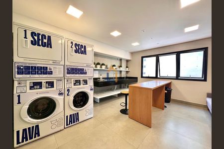 12_photo/94dce4746f.d0236d009755a9e8-ATLAS-856f12e7-8c7e-43b0-aafc-5ddee0b14147.jpg de apartamento para alugar com 1 quarto, 30m² em Centro, Curitiba